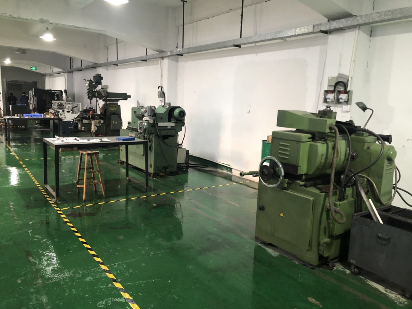 生產(chǎn)車(chē)間 (8)